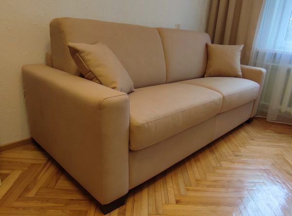 itališkos-sofos-lovos-sofa-bed